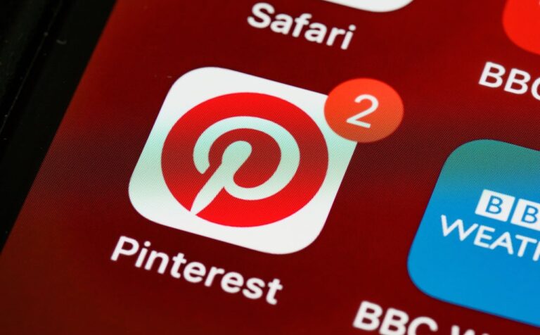 how to sell products using pinterest